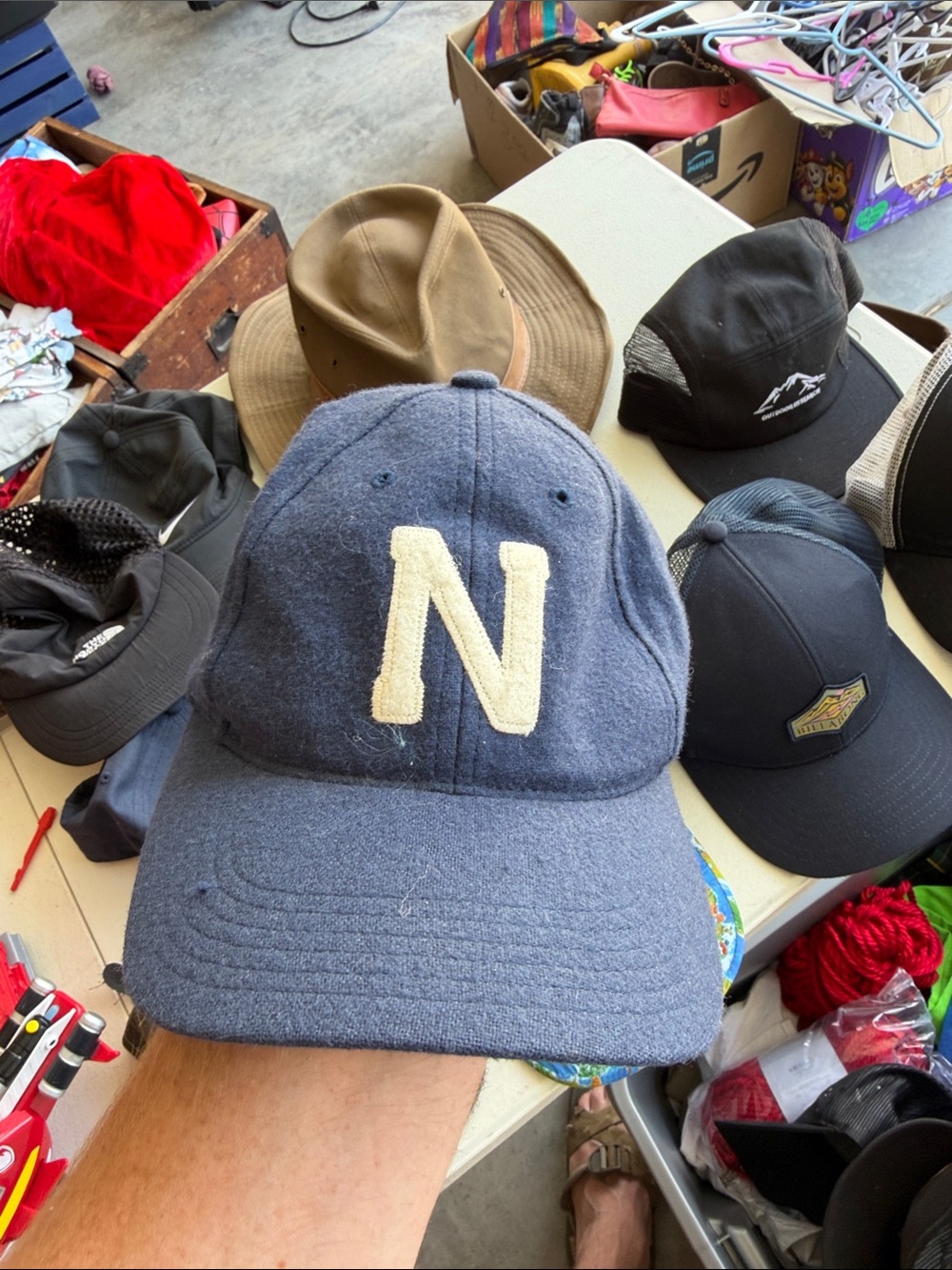 (11) Men's Baseball Caps - Assorted Brands Nike north face billabong bundle. - Picture 12 of 13